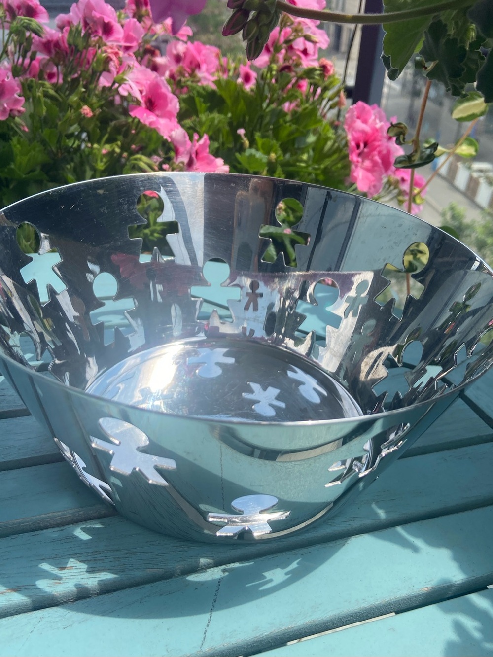 Alessi Girotondo Stainless Steel Fruit Bowl 8.25" King Kong Giovannoni Italy - Picture 6 of 6